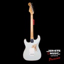 Fender CS Strat 65 Masterdesign Relic RW Aged Pale Sonic Blue-4